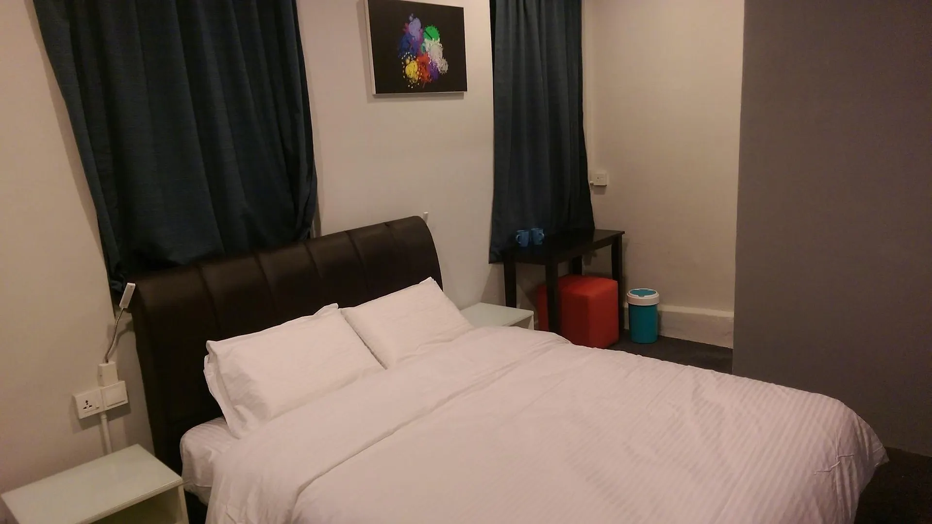 Pink Cabana Hotel George Town