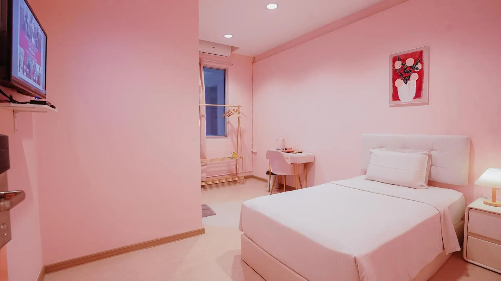 Pink Cabana Hotel George Town 0*,  Malaysia